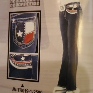 MONTANA WEST TRINITY RANCH red, white & blue